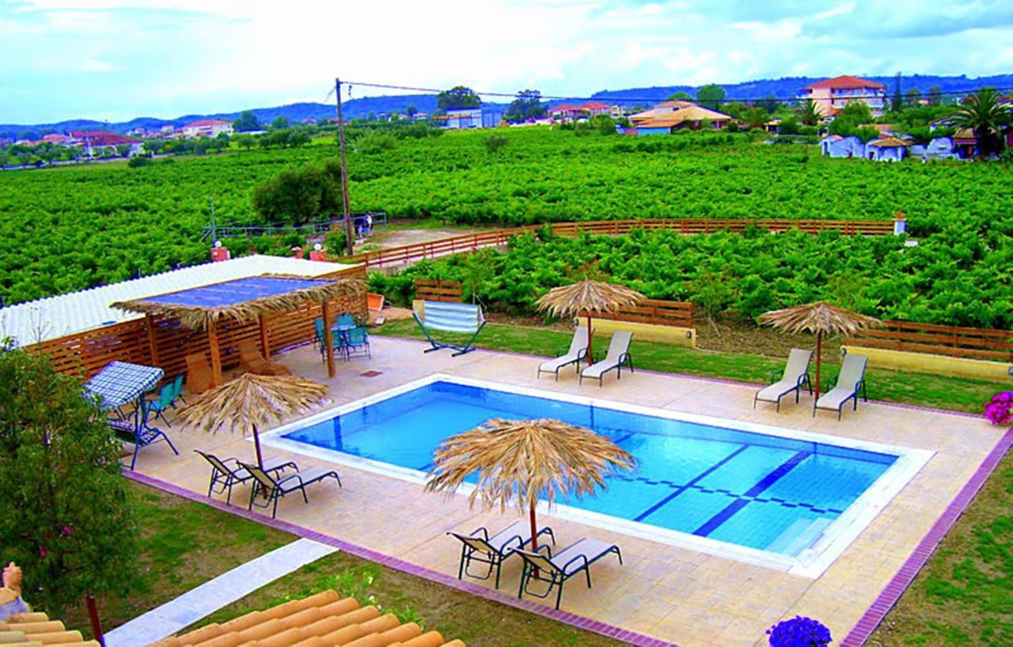 Augoustinos Villa Sarakinádhon Buitenkant foto