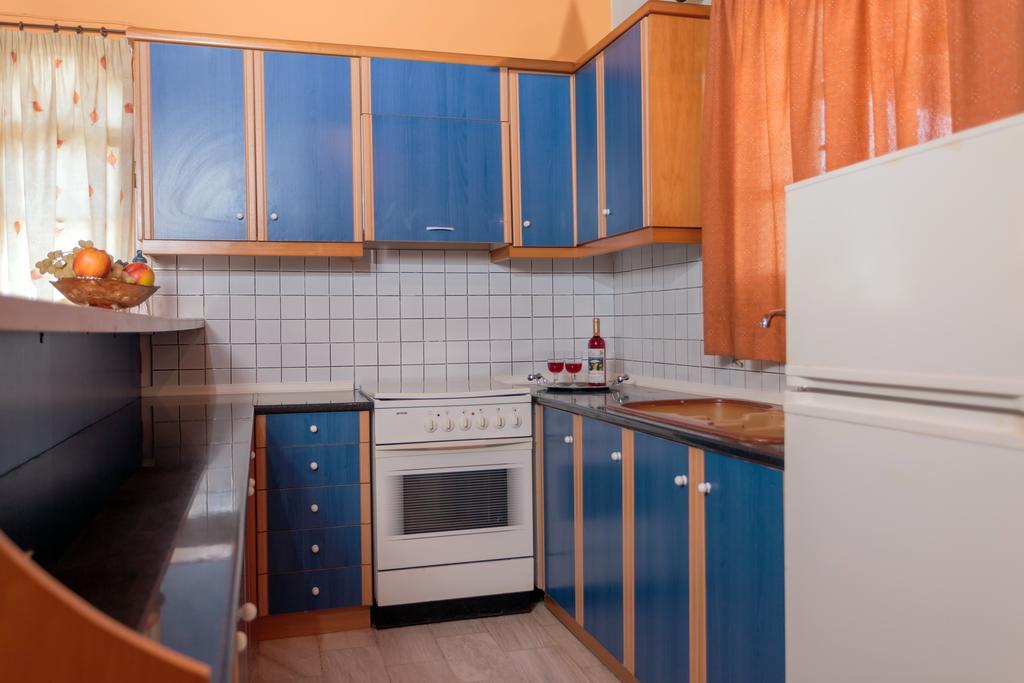 Augoustinos Villa Sarakinádhon Buitenkant foto